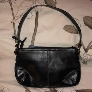 Amanda Smith Black purse